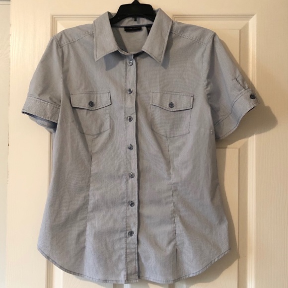 NY & Co button down - Picture 4 of 7